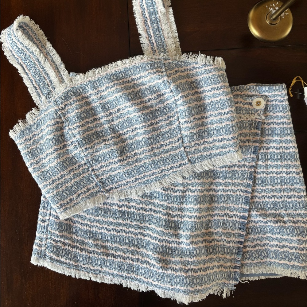 House of Harlow 1960 Blue and White Textured Skort and Top Set - US 10